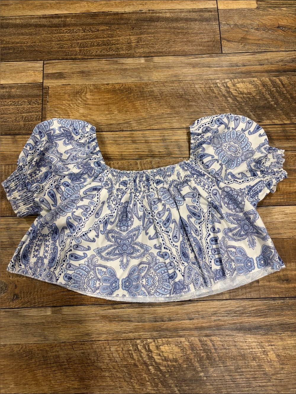SHEIN White and Blue Paisley Crop Top
